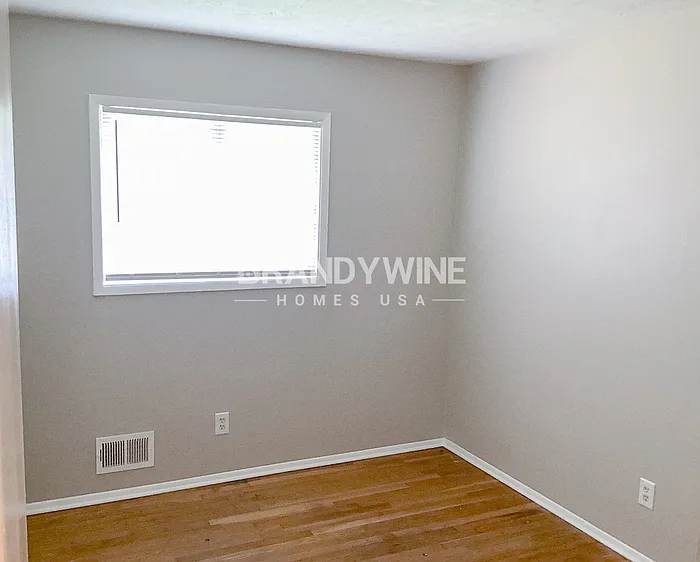 1357 Heather Cir — Photo 21