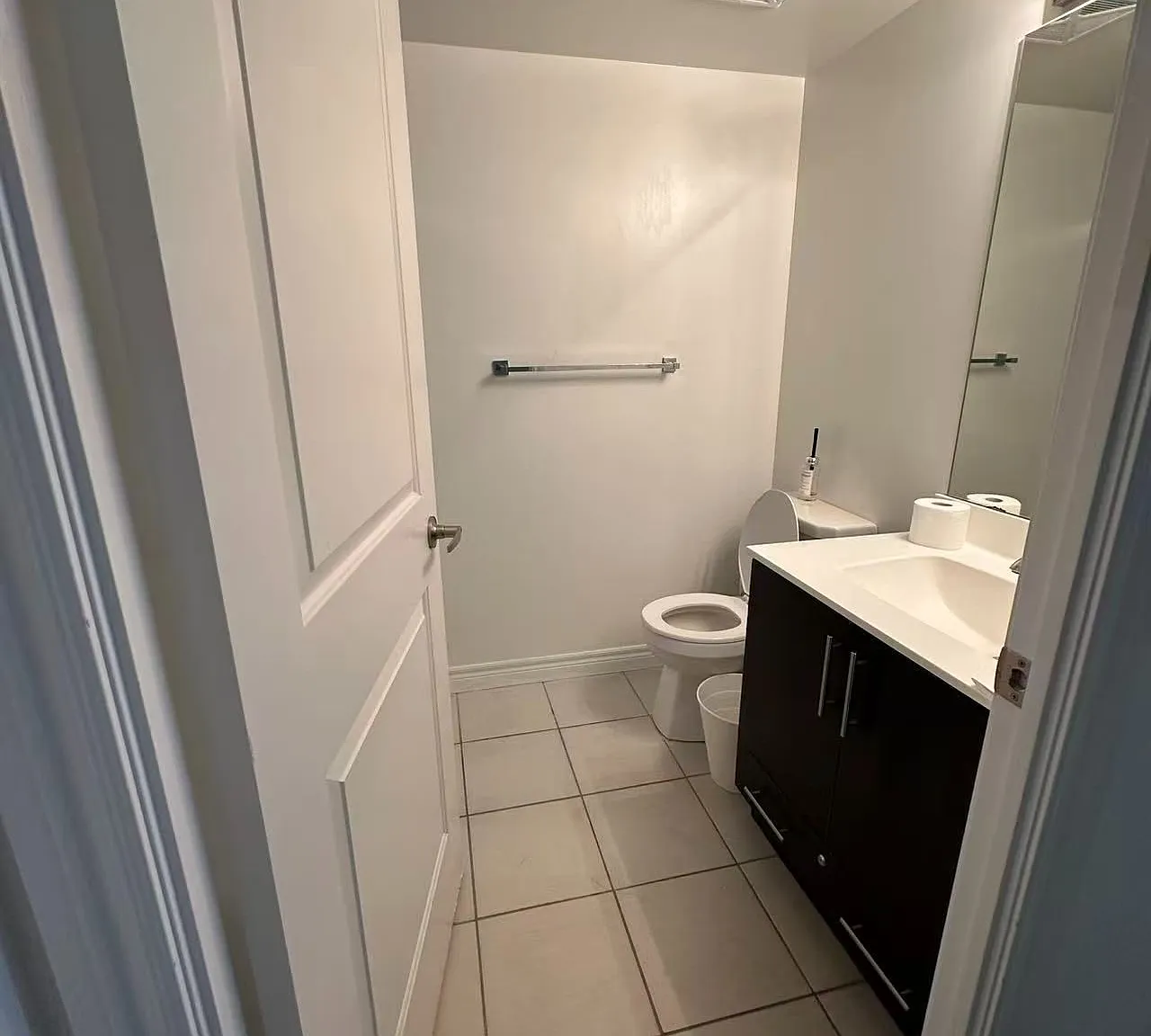 Studio, $1,900 — Photo 4