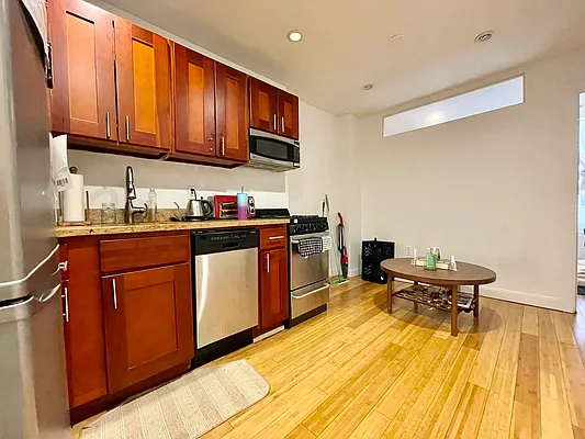 Rented by J Misrahi Realty Corp | media 1