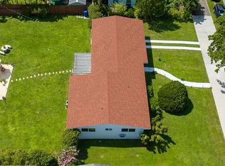 1670 NE 171st St, North Miami Beach, FL 33162