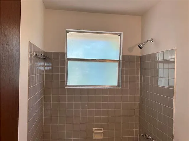 6301 Wilty St — Photo 32