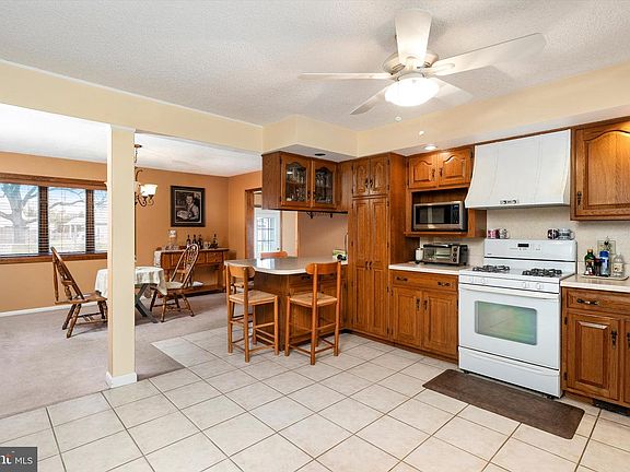 4th image of 24 Cumberland Rd