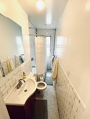 Rented by LJ Sloane Management | media 14