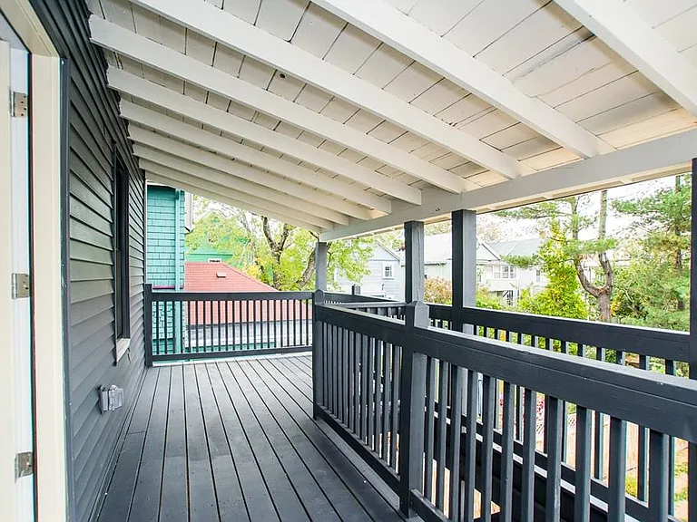 31 Grant St #2 — Photo 14