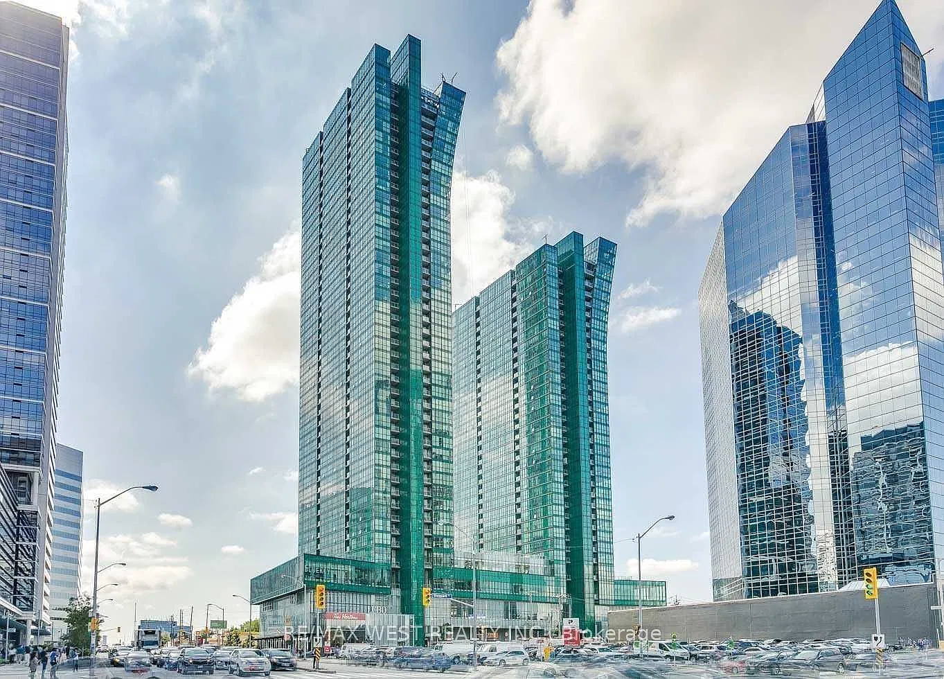 3 bed, $3,200 — Photo 1