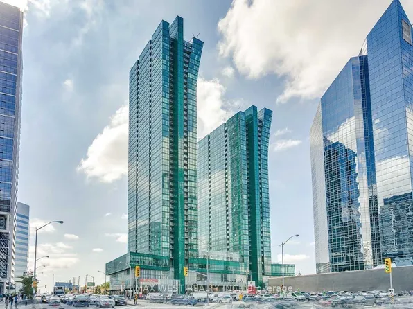 11 Bogert Ave, Toronto, ON