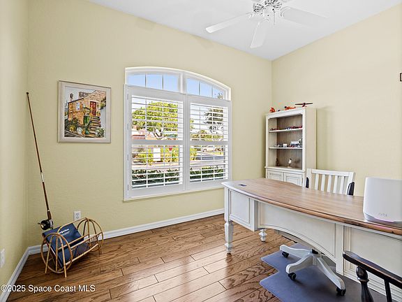 5th image of 5601 Sea Lavender Pl