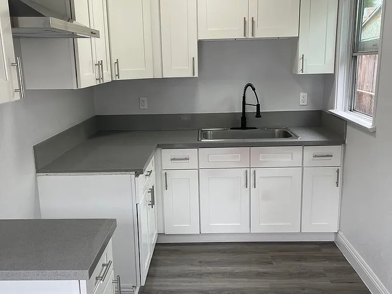 6717 S Brynhurst Ave — Photo 8