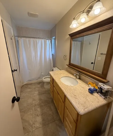 Hall Bathroom