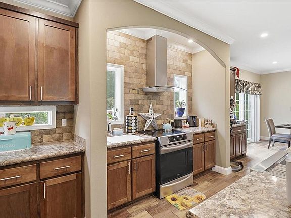 5th image of 3883 SW 165TH AVENUE ROAD