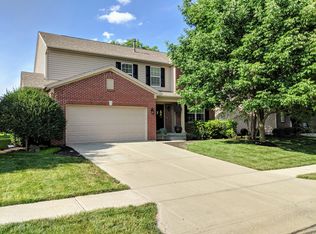 14406 Chapelwood Ln, Fishers, IN 46037