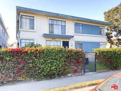 3949 Hillcrest Dr APT 1, Los Angeles, CA, 90008