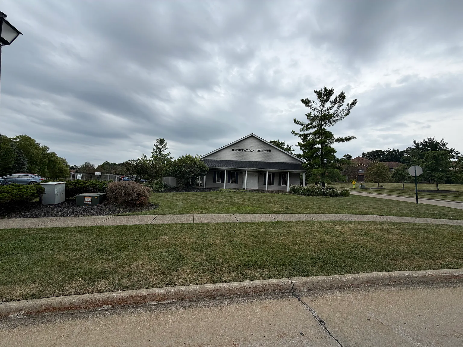 2 bed, 1160 sqft, $2,000 — Photo 3