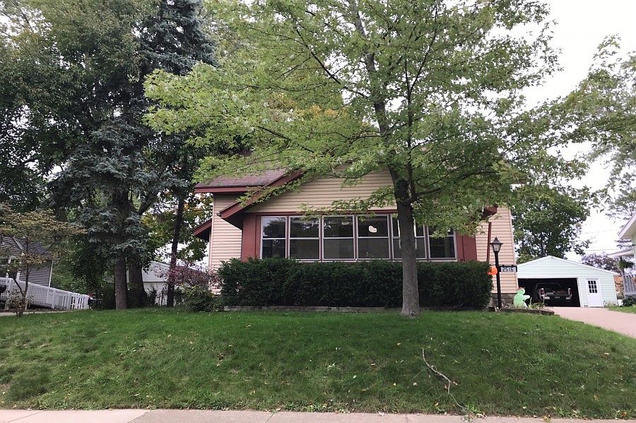 1st image of 2516 Glenbrook Ave SW