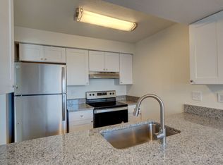 141 SW 6th Ave APT C1, Oak Harbor, WA 98277