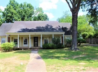 6810 Fossil Creek Rd, Memphis, TN 38120