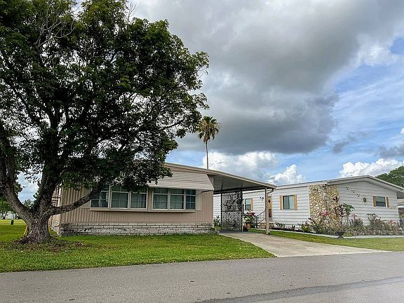 3rd image of 14701 Spyglass St #118