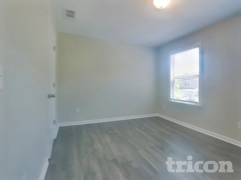 196 Chapelcrest Ln — Photo 9