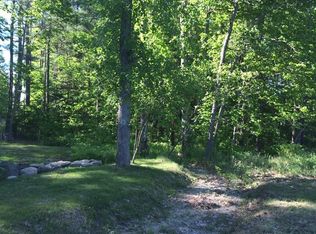 605 Meadow Rd, Topsham, ME 04086