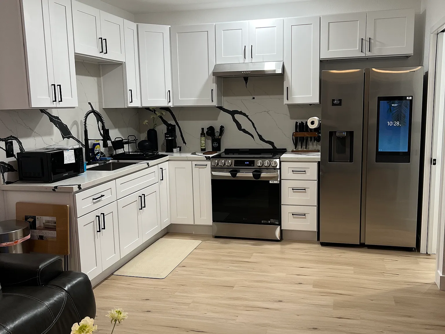 1 bed, 500 sqft, $1,750 — Photo 3