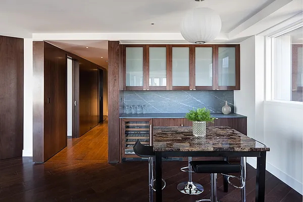 Sold by Stribling | media 9