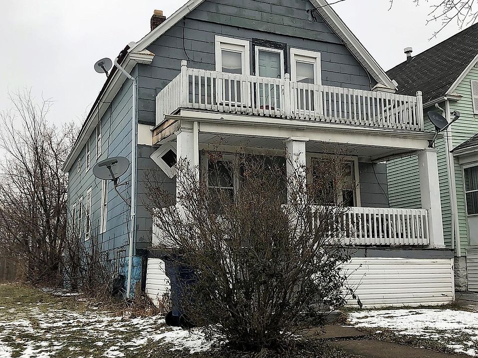 1st image of 74 Langmeyer Ave