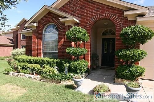 3rd image of 1017 Cottonbelt Dr
