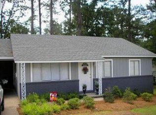 52 Oakcrest Rd, Laurel, MS 39440