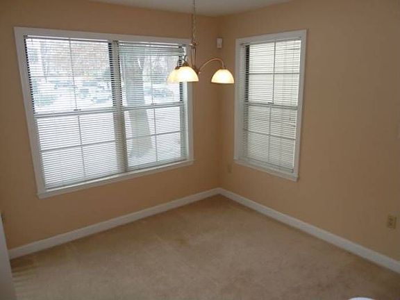 Comfortable Dining Room