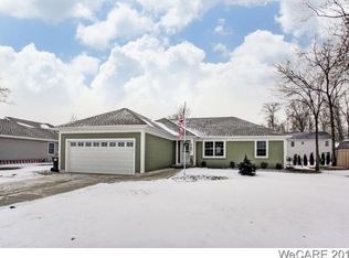 4863 Carriage Ln, Lima, OH 45807