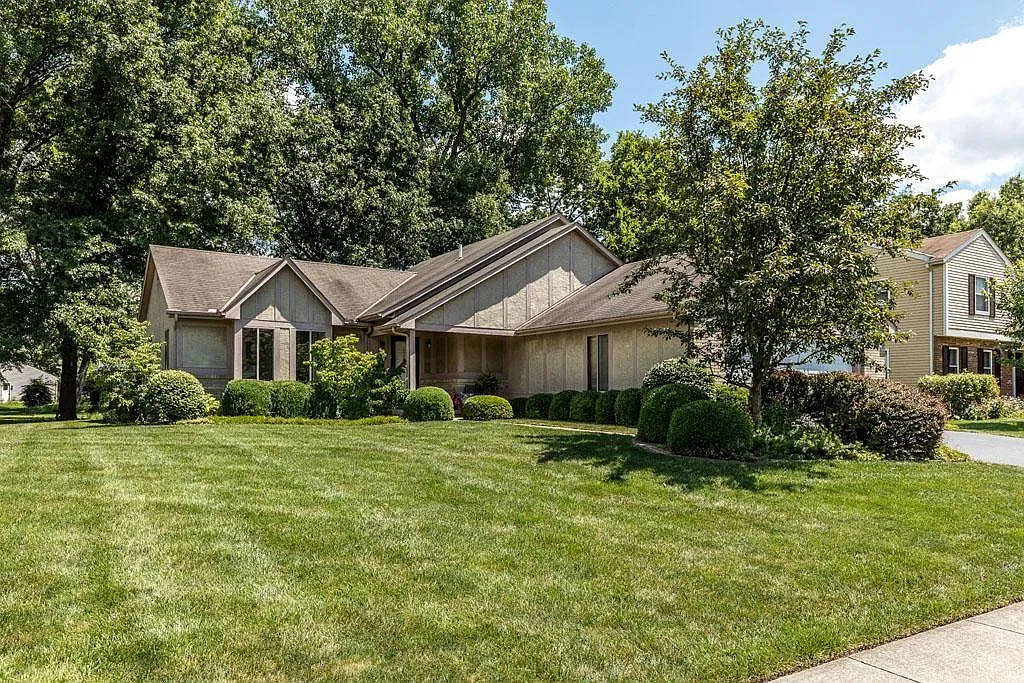 652 Mirandy Pl photo 1