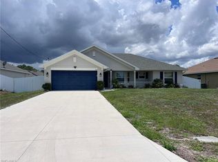 1949 Veronica AVE, LEHIGH ACRES, FL 33972