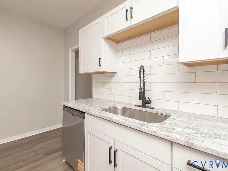 1342 Rome St — Photo 5