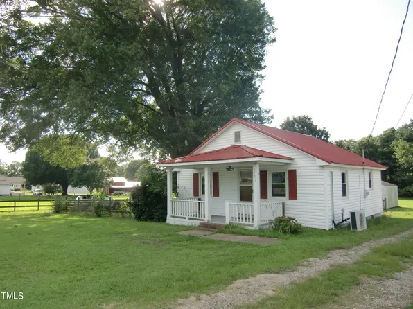 1197 Red Hill Church Rd, Dunn, NC 28334