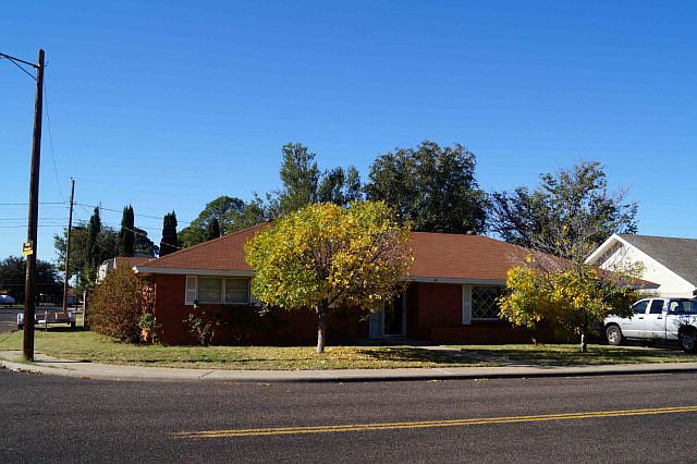 1st image of 1301 Laurel Ave