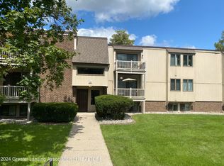 500 Woodingham Dr APT 7, East Lansing, MI 48823