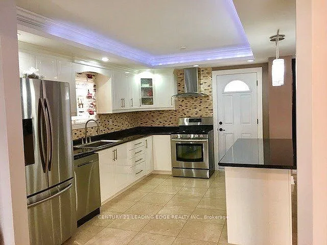 64 Gray Ave — Photo 7