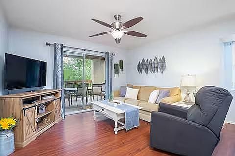 3rd image of 19 Goldfinch Dr #2