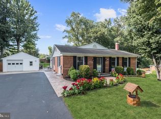 9 Schneider Dr, Sykesville, MD 21784