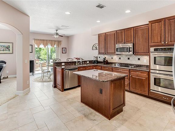 5th image of 6246 Tremayne Dr
