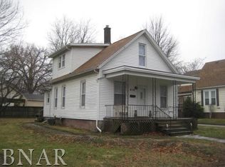 816 W Oakland Ave, Bloomington, IL