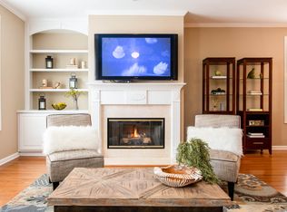 1701 Waters Edge Trl, Roswell, GA 30075