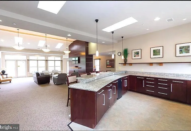 1719 Ascot Way #C — Photo 3