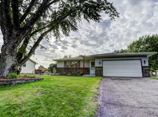 6725 Dupont Ave N, Brooklyn Center, MN 55430