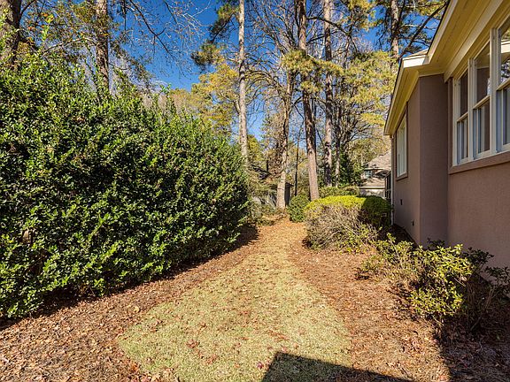 4th image of 735 Magruder Court