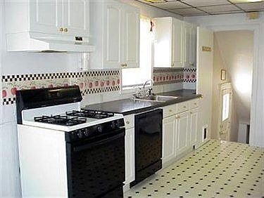 5th image of 2133 Lakeland Ave