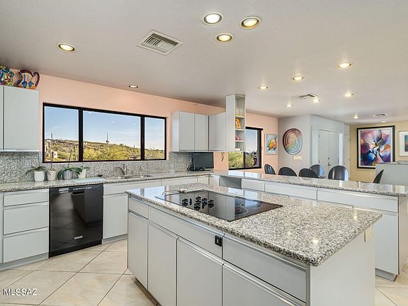 3rd image of 5927 E Paseo Cimarron