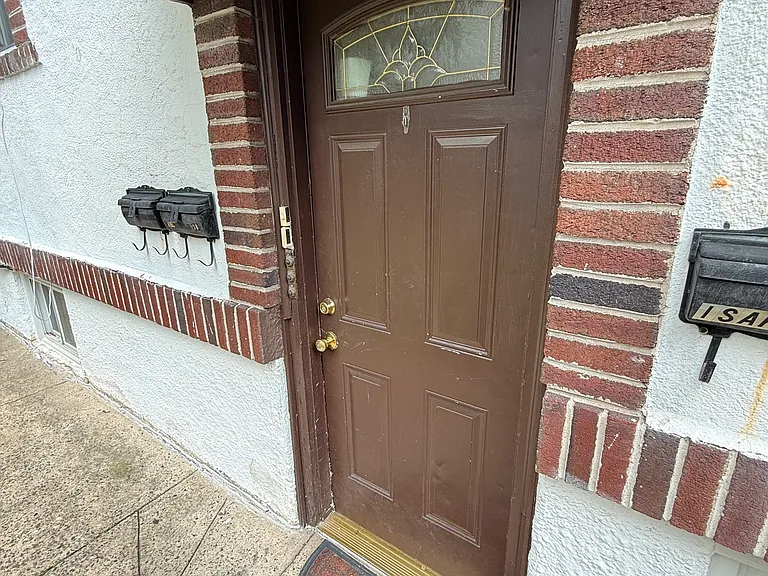 48 Grand Ave #2R — Photo 20
