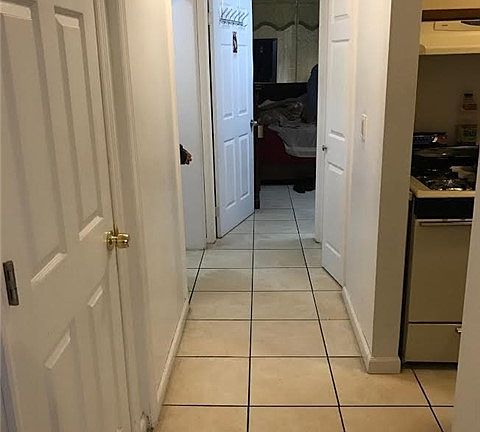 3rd image of 10819 160th St