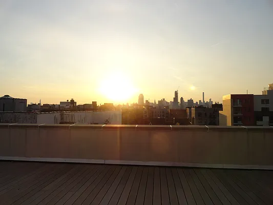 Rented by Halvatzis Realty | media 7